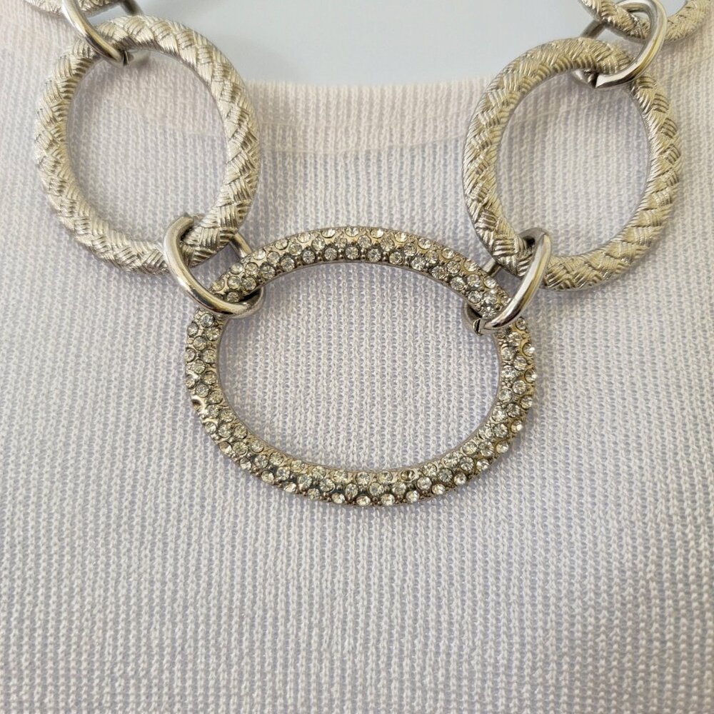 Silver Tone Textured Link Necklace Rhinestone Pavé Circle Statement Adjustable - Picture 8 of 10